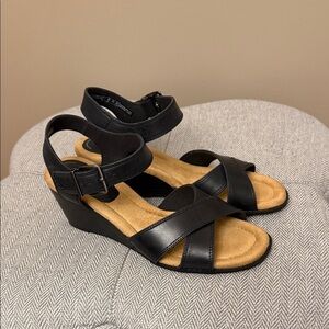 Clarks Collection Emmalae Iris wedge sandals